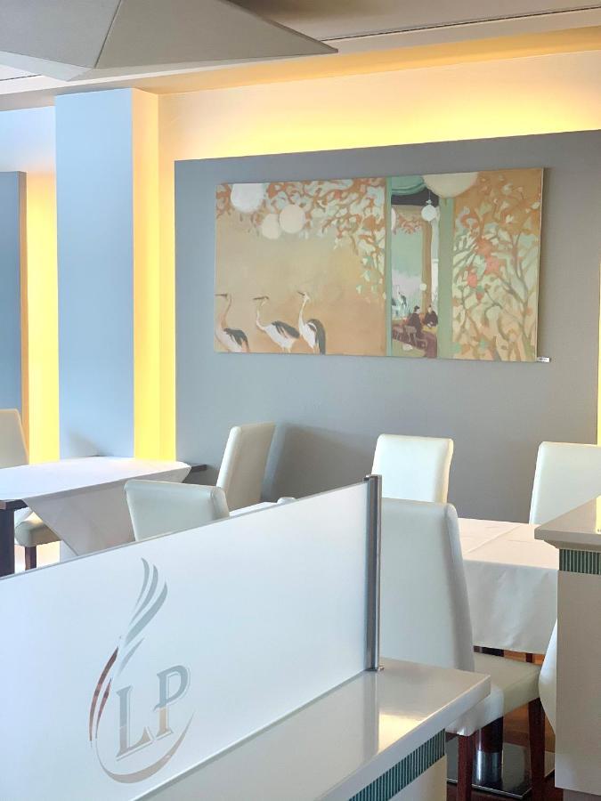 איוורדון לה באן Hotel La Prairie, Swiss Bike Hotel מראה חיצוני תמונה