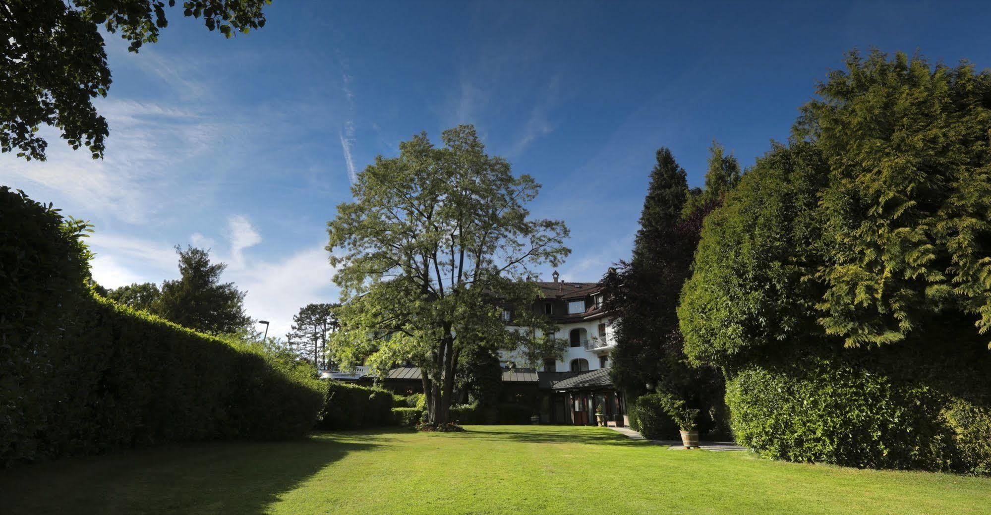 איוורדון לה באן Hotel La Prairie, Swiss Bike Hotel מראה חיצוני תמונה